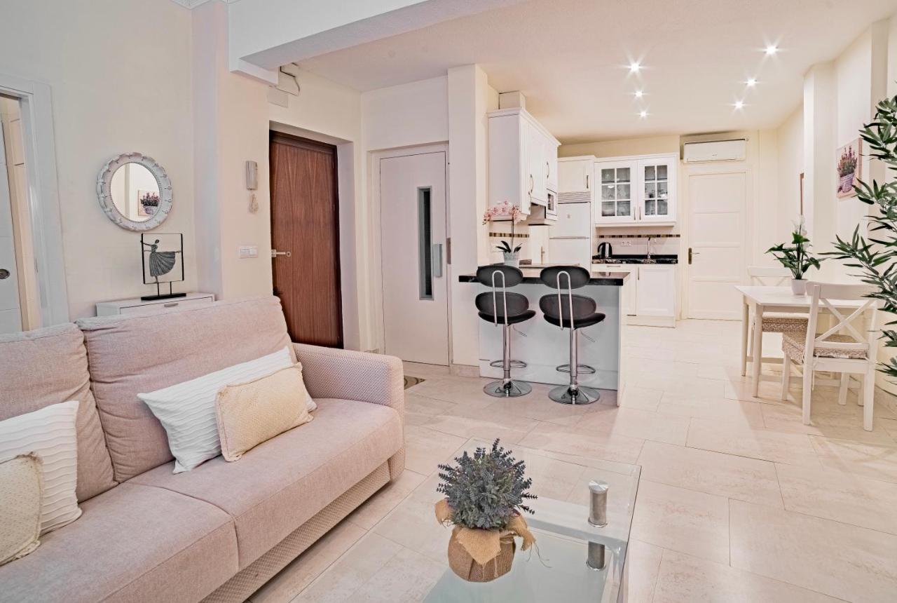 Homemalaga Thyssen Apartment מראה חיצוני תמונה